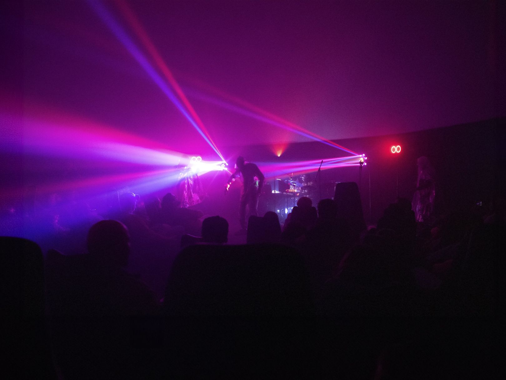 “NEGENTROPIA: O Último Homem na Terra Devastada” será apresentado em festival internacional